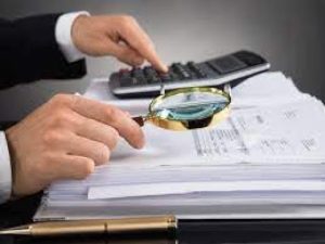Realiza una auditoría de tus seguros para asegurarte de que estén actualizados.